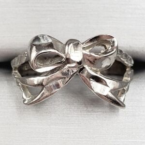 Silver Bow Ring